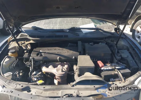 2007 Toyota Camry Se z USA, uszkodzony, nr VIN 4T1BE46K57U019734